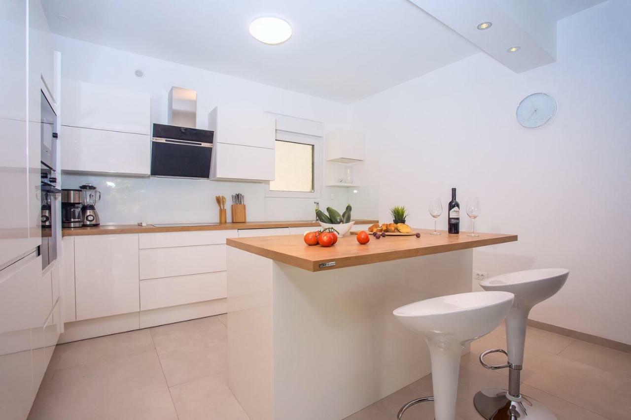 Villa Agava With Heated Pool, Jacuzzi, Sauna, Gym, 4 En-Suite Bedrooms Gata Exterior foto